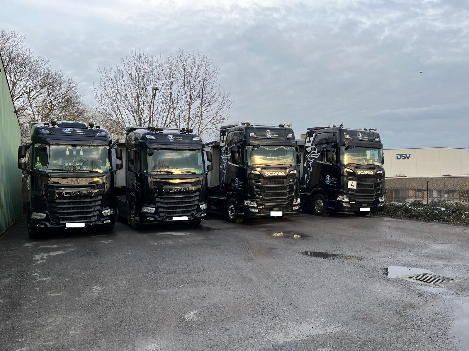 SLV LKW aus dem Fuhrpark - Moderne Flotte fuer Transporte